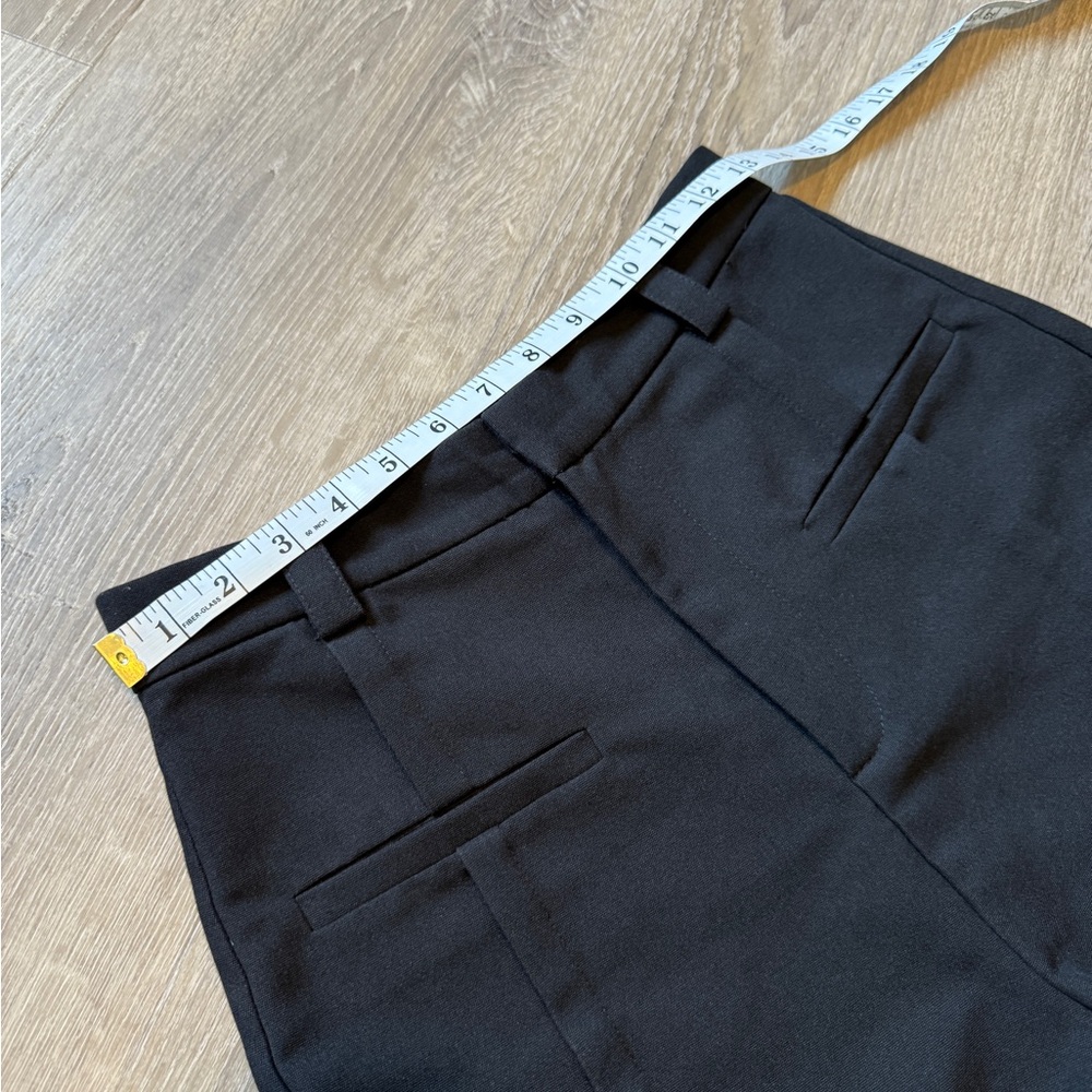 OSMOSE~High Waist Classic Black Women's Shorts~ Size M ( run small ) - Picture 7 of 10